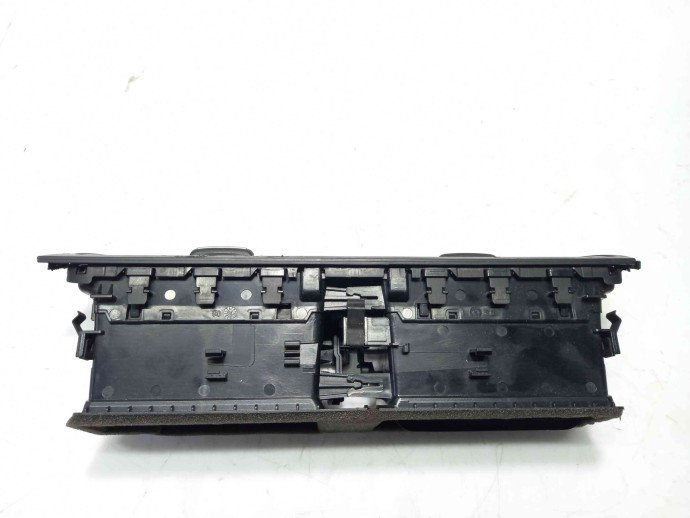 Grila aerisire centrala Audi A5 2.7 CAMA 8T2820951B 2007-2015