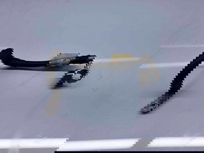   Borna baterie (-) Volkswagen Golf 6 Plus (521) [Fabr 2009-2013] OEM  