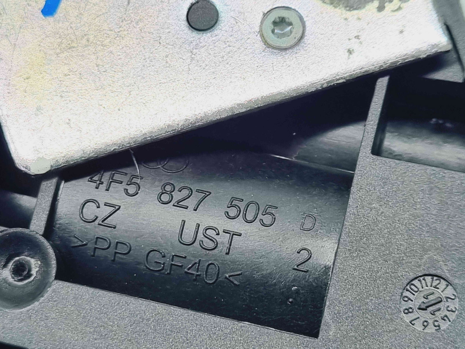 Broasca capota spate Volkswagen Passat B7 (362) [Fabr 2010-2014] 4F5827505D - imagine 2