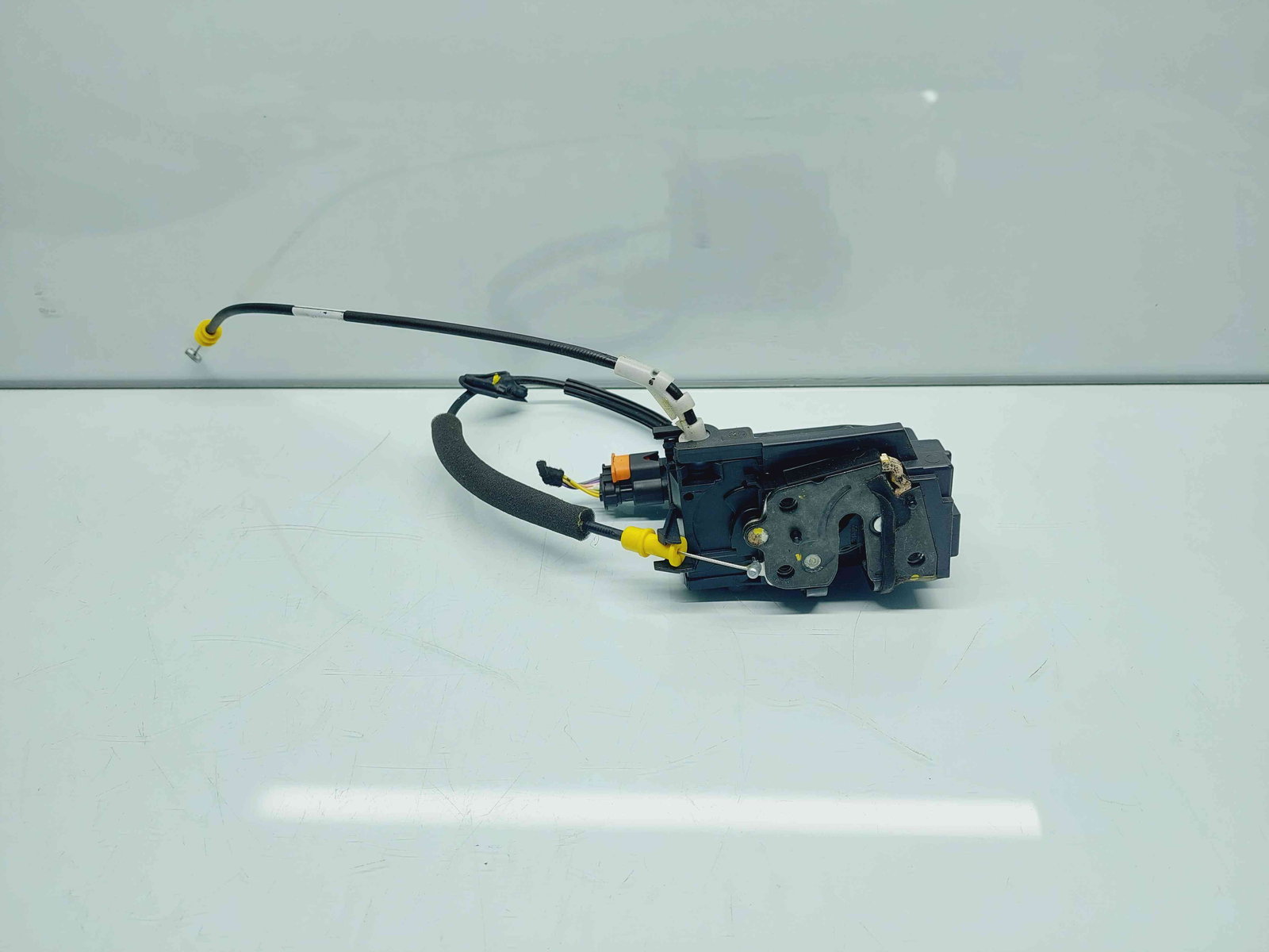 Broasca usa stanga spate Peugeot 308 (II) [Fabr 2013-2020] 9810310180 - imagine 2