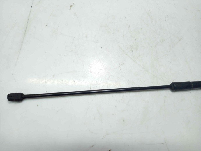 Amortizor capota Audi A5 2.7 CAMA 8T082335901S 2007-2015