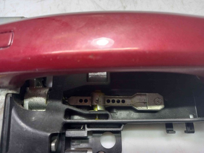 Maner usa dreapta fata Audi A5 2.7 CAMA 8T0837886 2007-2015