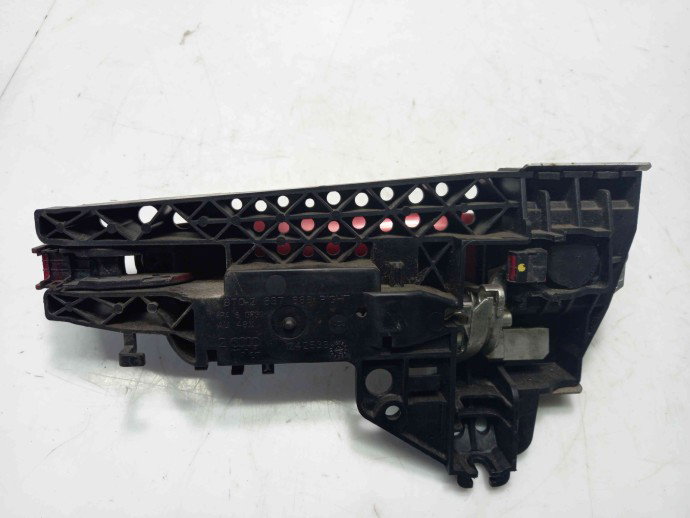 Maner usa dreapta fata Audi A5 2.7 CAMA 8T0837886 2007-2015