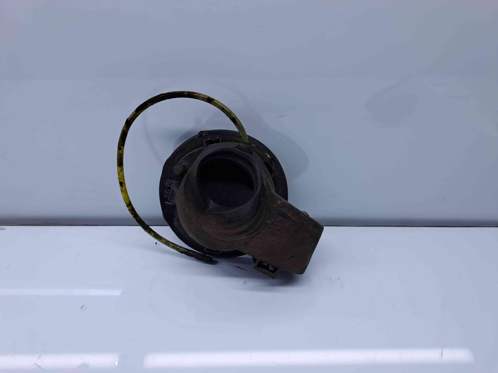 Capac rezervor Volvo V40 [Fabr 2013-2019] 45200 Black Sapphire - imagine 2