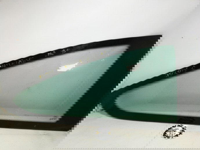 Geam fix dreapta spate Ford Focus 2 hatchback Coupe 2.0 TDCI oem 2004-2012