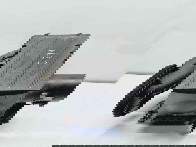 Carcasa filtru aer Nissan Navara (D40) [Fabr 2005-2014] OEM 2.5 DCI YD25DDI 2.5 DCI YD25DDI 80KW / 109CP