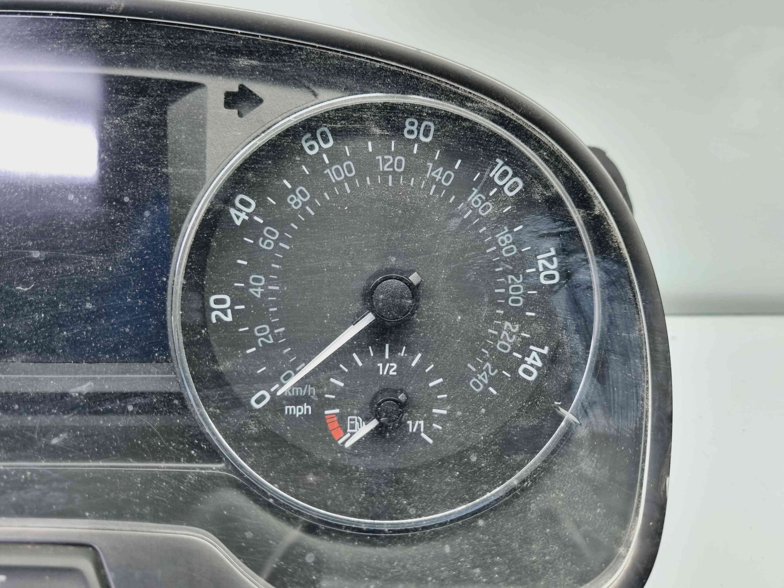 Ceas bord Skoda Fabia 3 Combi (NJ5) [Fabr 2014-2022] 6V0920940B - imagine 3