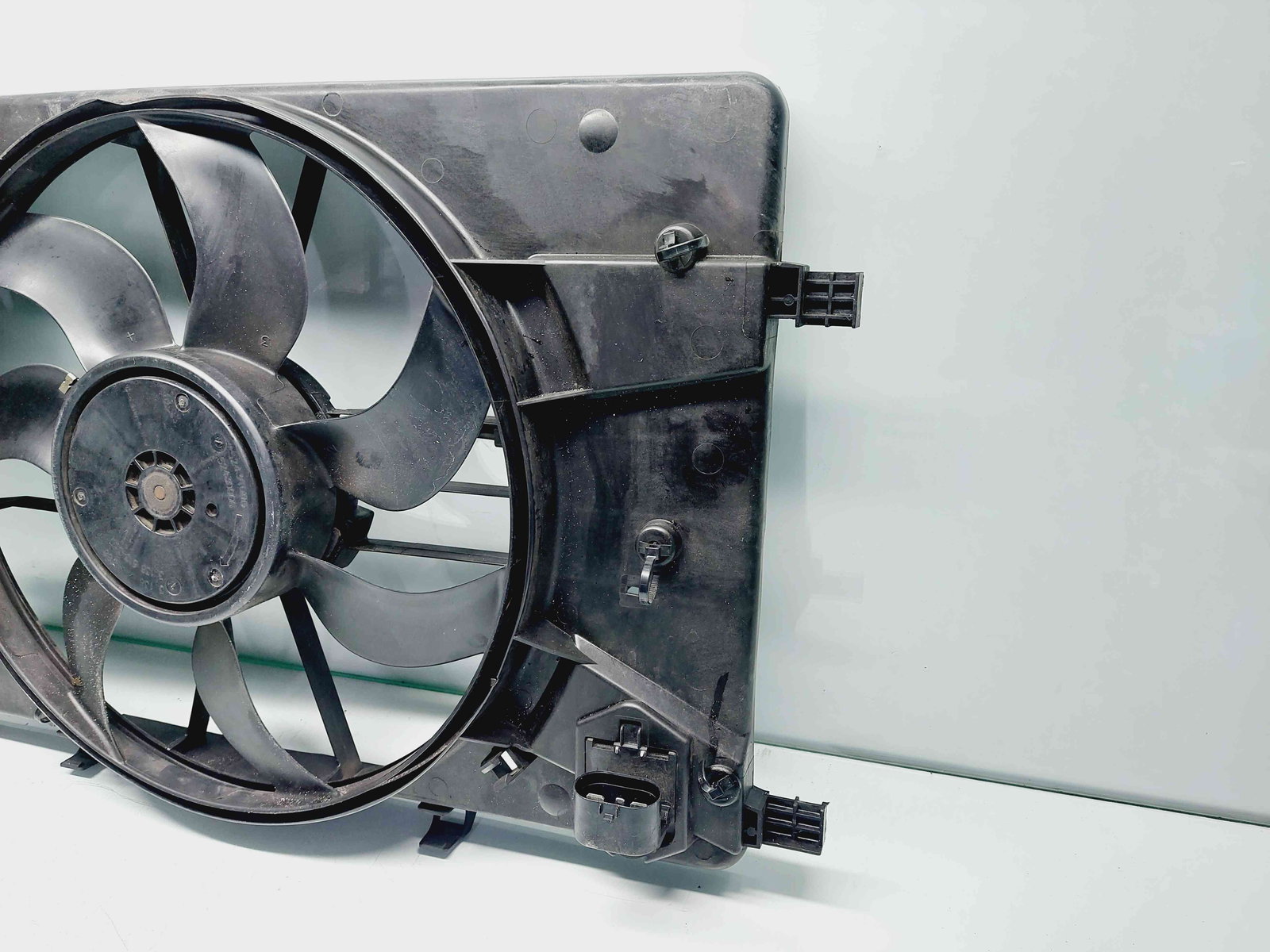 Electroventilator Opel Astra J Coupe GTC [Fabr 2009-2015] 13267634 / 13289627 / 013 2.0 TDCI A20DTH 2.0 TDCI A20DTH 110KW / 150CP - imagine 3