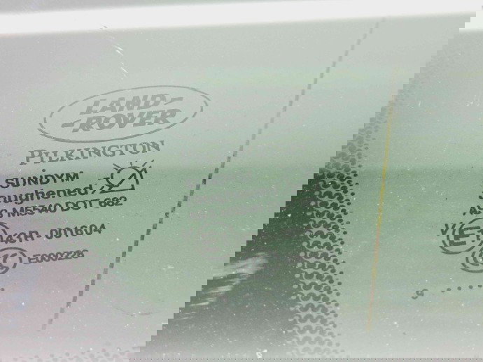 Geam caroserie fix dreapta LAND ROVER RANGE ROVER SPORT (L320) [Fabr 2005-2009] OEM