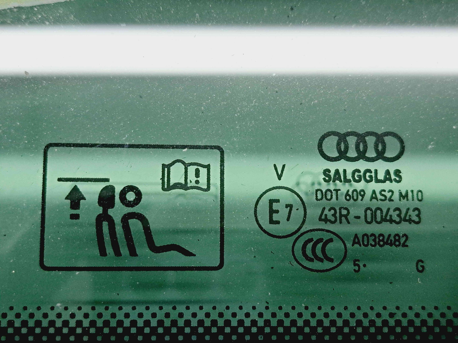 Geam caroserie fix dreapta Audi A6 (4GC, C7) Facelift S-line [Fabr 2012-2017] OEM - imagine 3