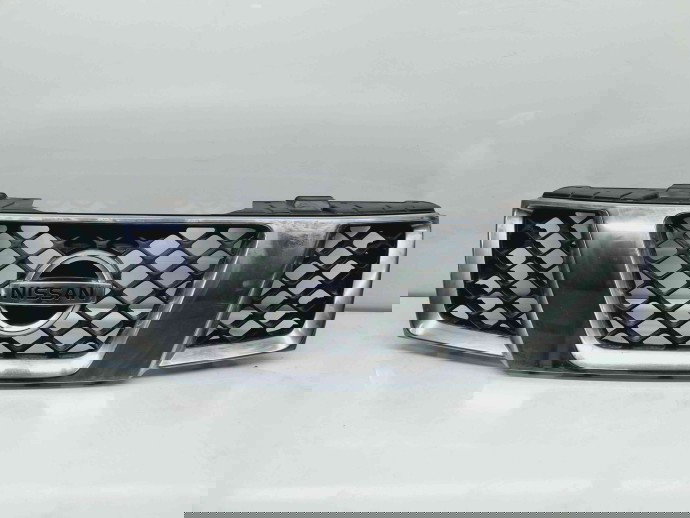 Grila bara fata Nissan Navara (D40) [Fabr 2005-2014] 62310EB400