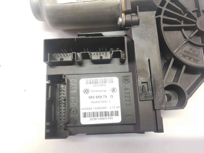 Motoras geam dreapta fata Skoda Octavia 2 1.9 BKC 1T0959702B 2004-2013