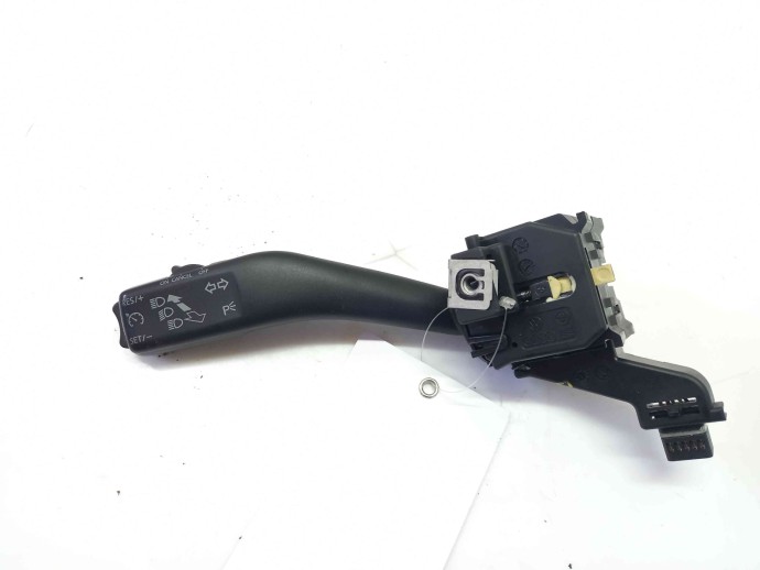 Maneta semnalizare Skoda Octavia 2 1.9 BKC 1K0953513F 2004-2013