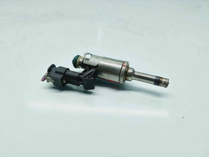Injector Skoda Fabia 3 Combi (NJ5) [Fabr 2014-2022] 0261500374 / 04E133036A 1.2 Benz CJZD81KW / 110CP 1.2 Benz CJZD 81KW / 110CP