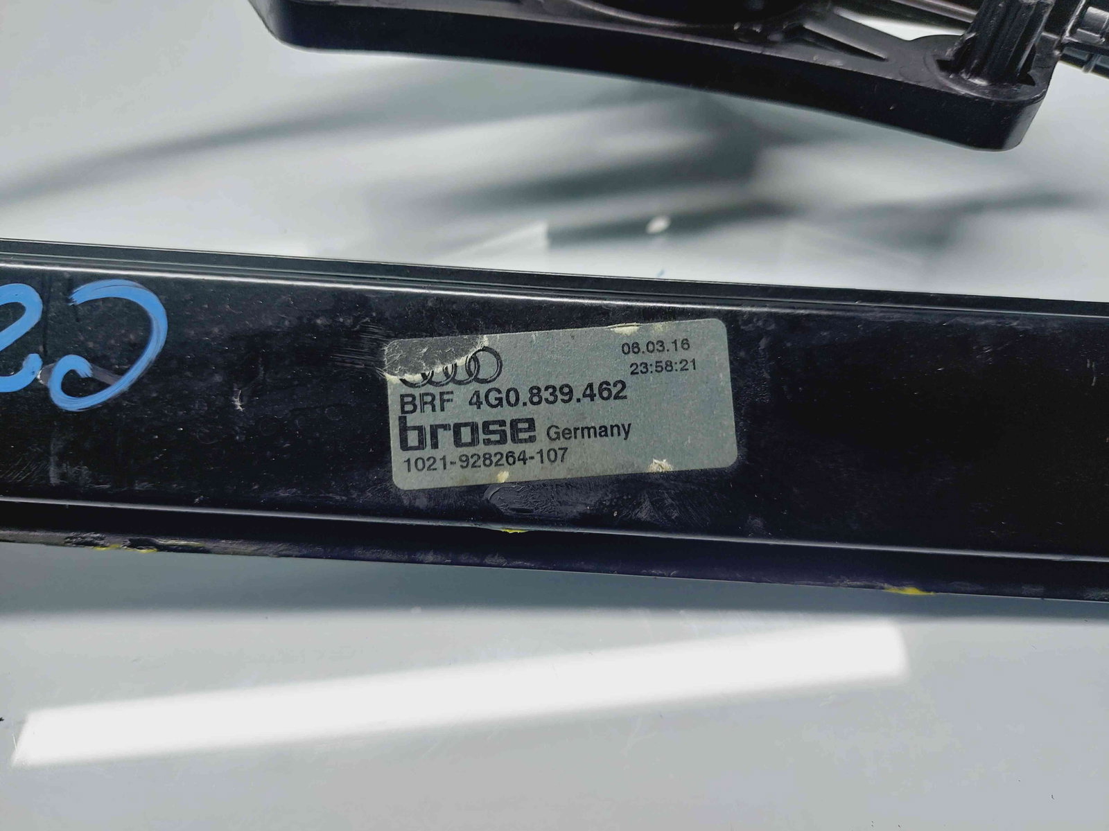 Macara electrica geam dreapta spate Audi A6 (4GC, C7) Facelift S-line [Fabr 2012-2017] 4G0839462 - imagine 4