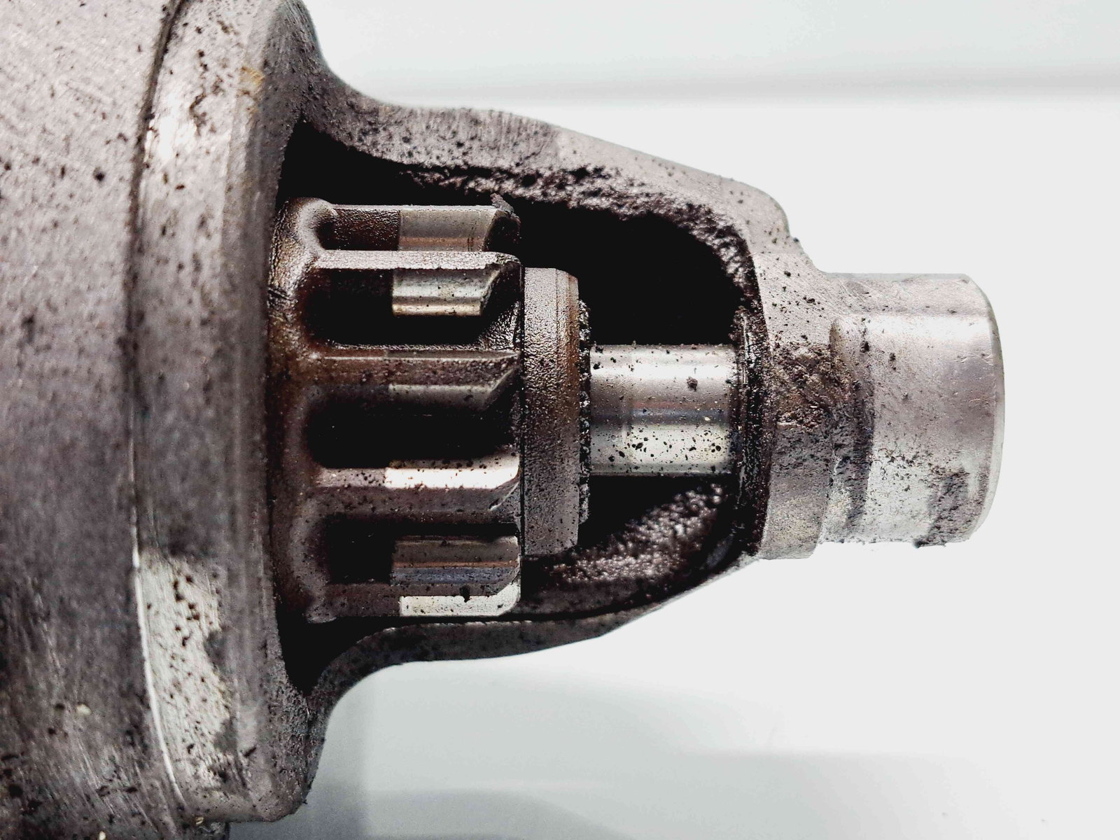 Electromotor 11 dinti Audi A6 (4G2, C7) S-line [Fabr 2012-2017] 03L911024B 2.0 TDI CGLC130KW / 177CP 2.0 TDI CGLC130KW / 177CP - imagine 3