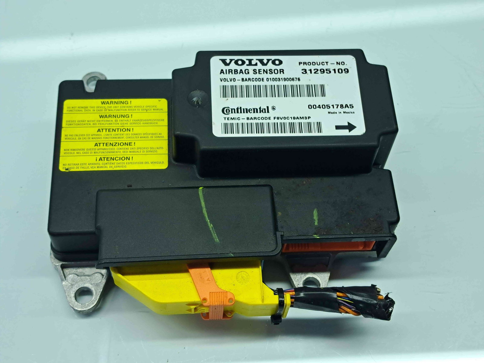 Calculator airbag Volvo C30 Coupe Facelift Rdesign [Fabr 2006-2013] 31295109 1.6 D4164T 80KW / 109CP 1.6 D4164T 80KW / 109CP - imagine 1