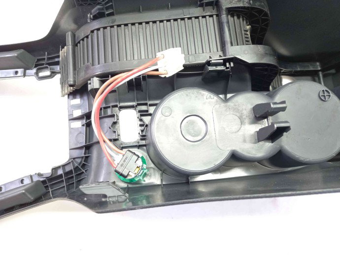 Consola centrala Skoda Octavia 2 1.9 BKC OEM 2004-2013
