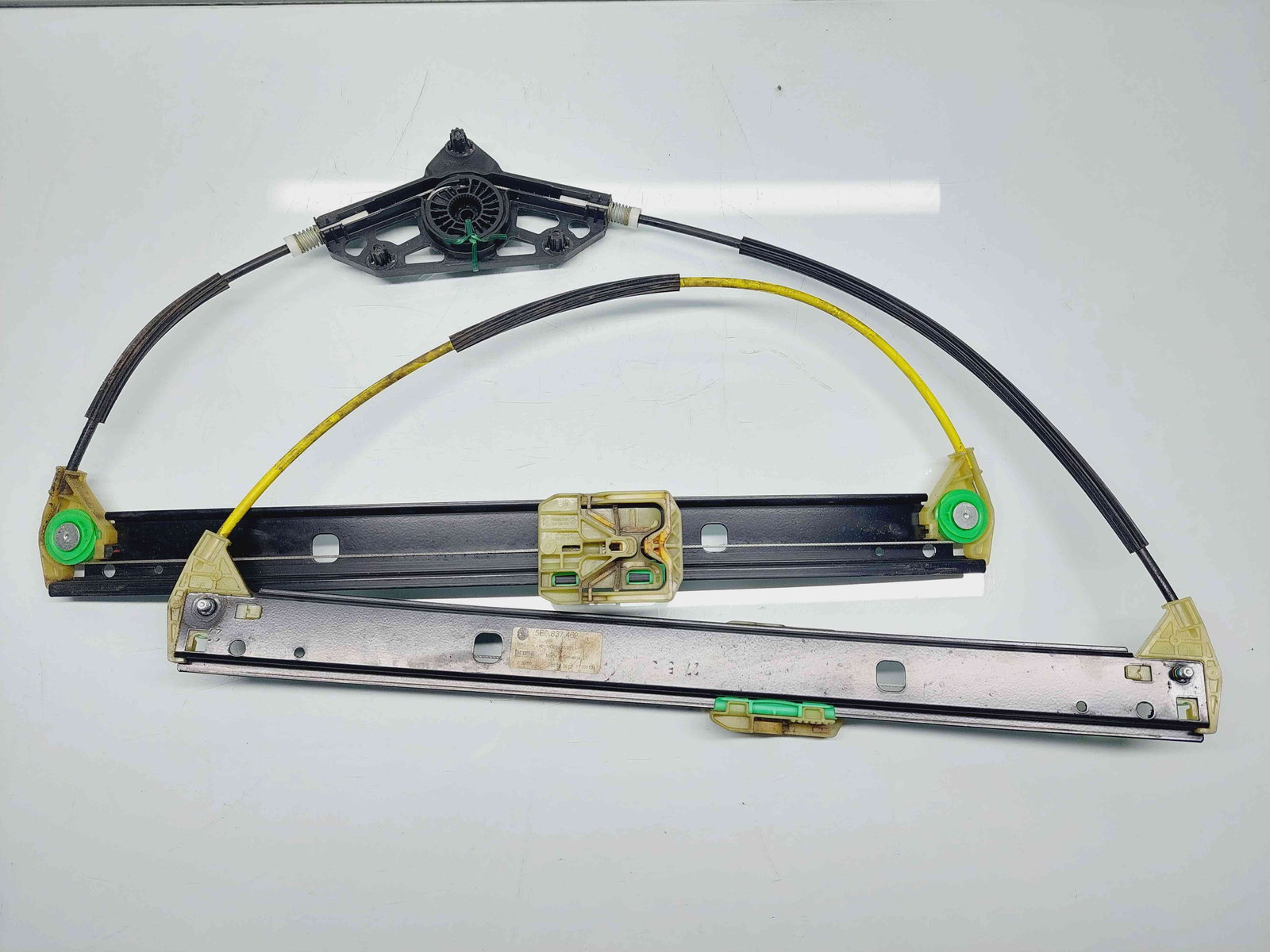 Macara electrica geam dreapta fata Skoda Octavia 3 (5E3) [Fabr 2012-2020] 5E0837462 - imagine 1