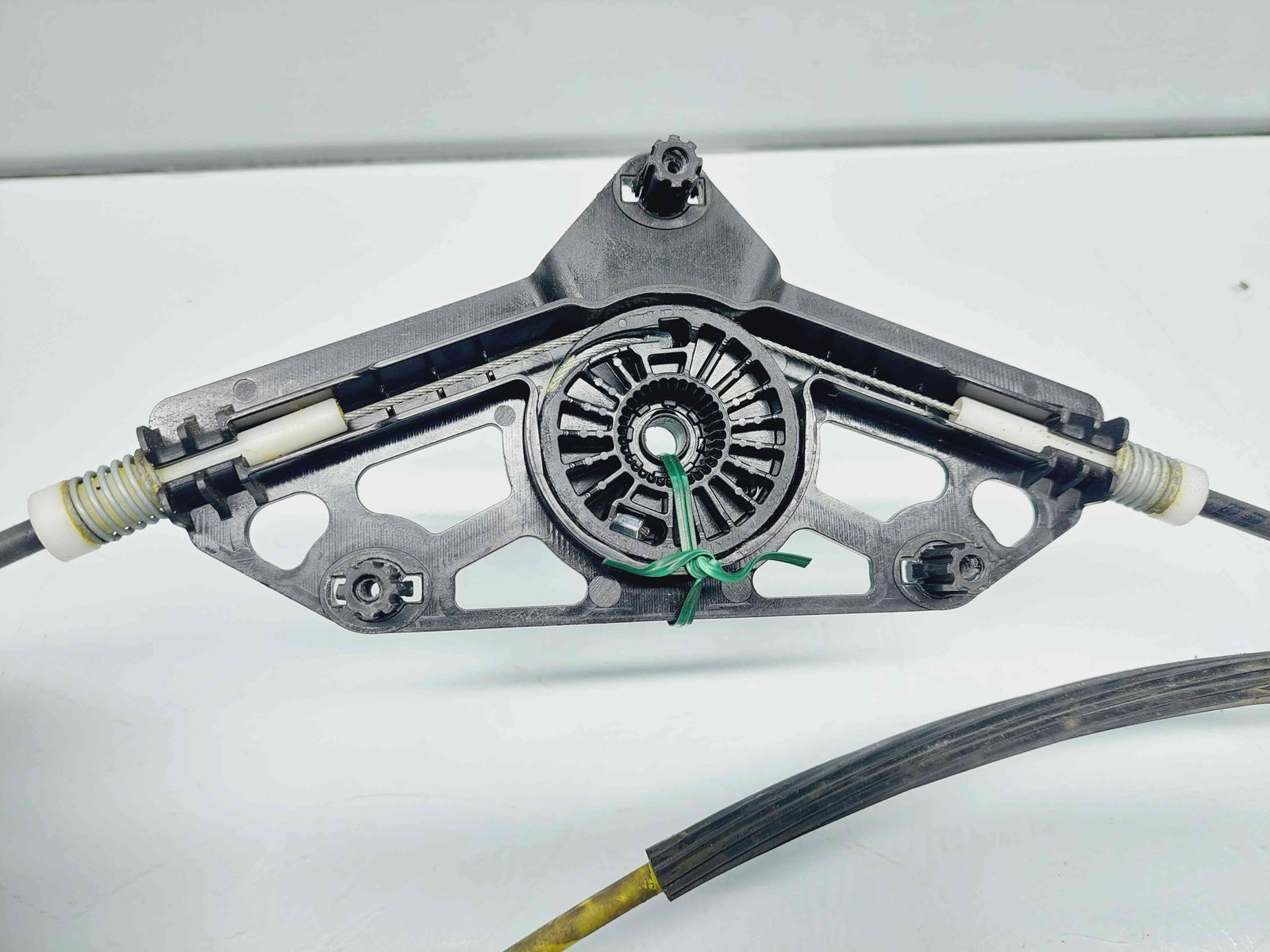 Macara electrica geam dreapta fata Skoda Octavia 3 (5E3) [Fabr 2012-2020] 5E0837462 - imagine 2