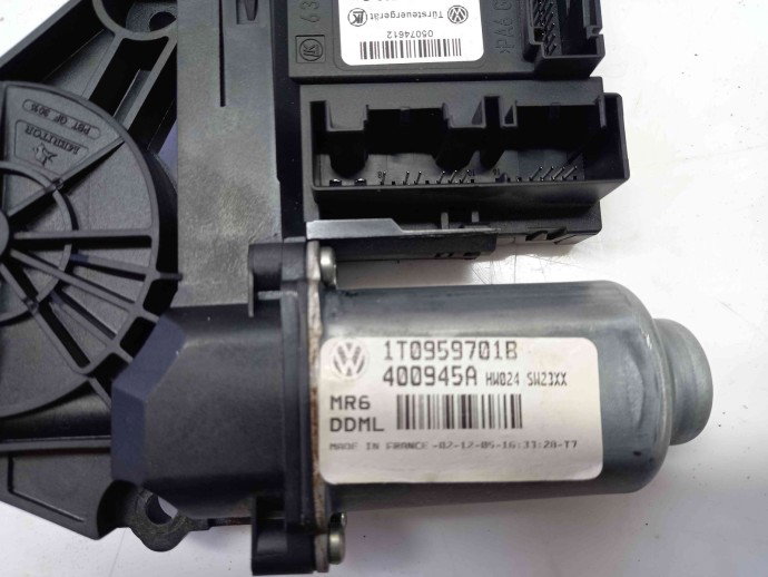 Motoras geam stanga fata Skoda Octavia 2 1.9 BKC 1K0959793G 2004-2013