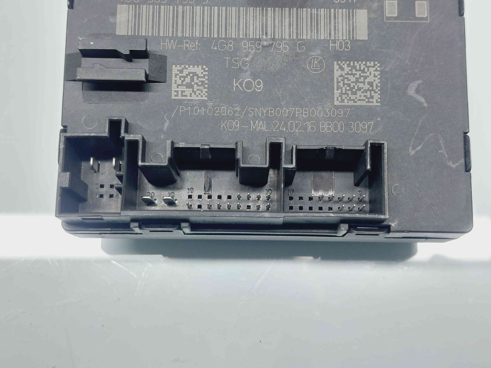 Modul confort Audi A6 (4GC, C7) Facelift S-line [Fabr 2012-2017] 4G8959795J - imagine 2