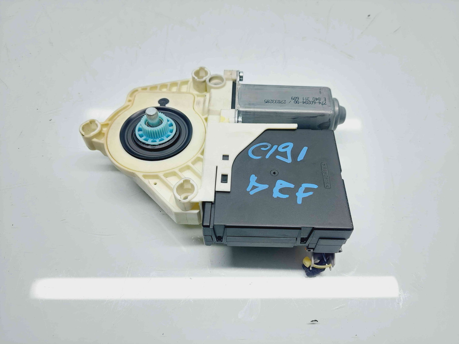 Motoras geam dreapta fata Seat Altea XL (5P5, 5P8) Facelift [Fabr 2006-2015] 5P0837402AJ / 3C0959792C - imagine 2