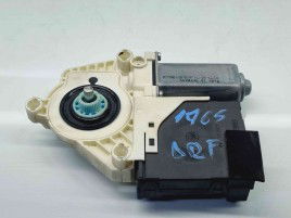 Motoras geam dreapta fata Volkswagen Passat B6 Variant (3C5) [Fabr 2005-2010] 1K0959702F | 1K0959792L