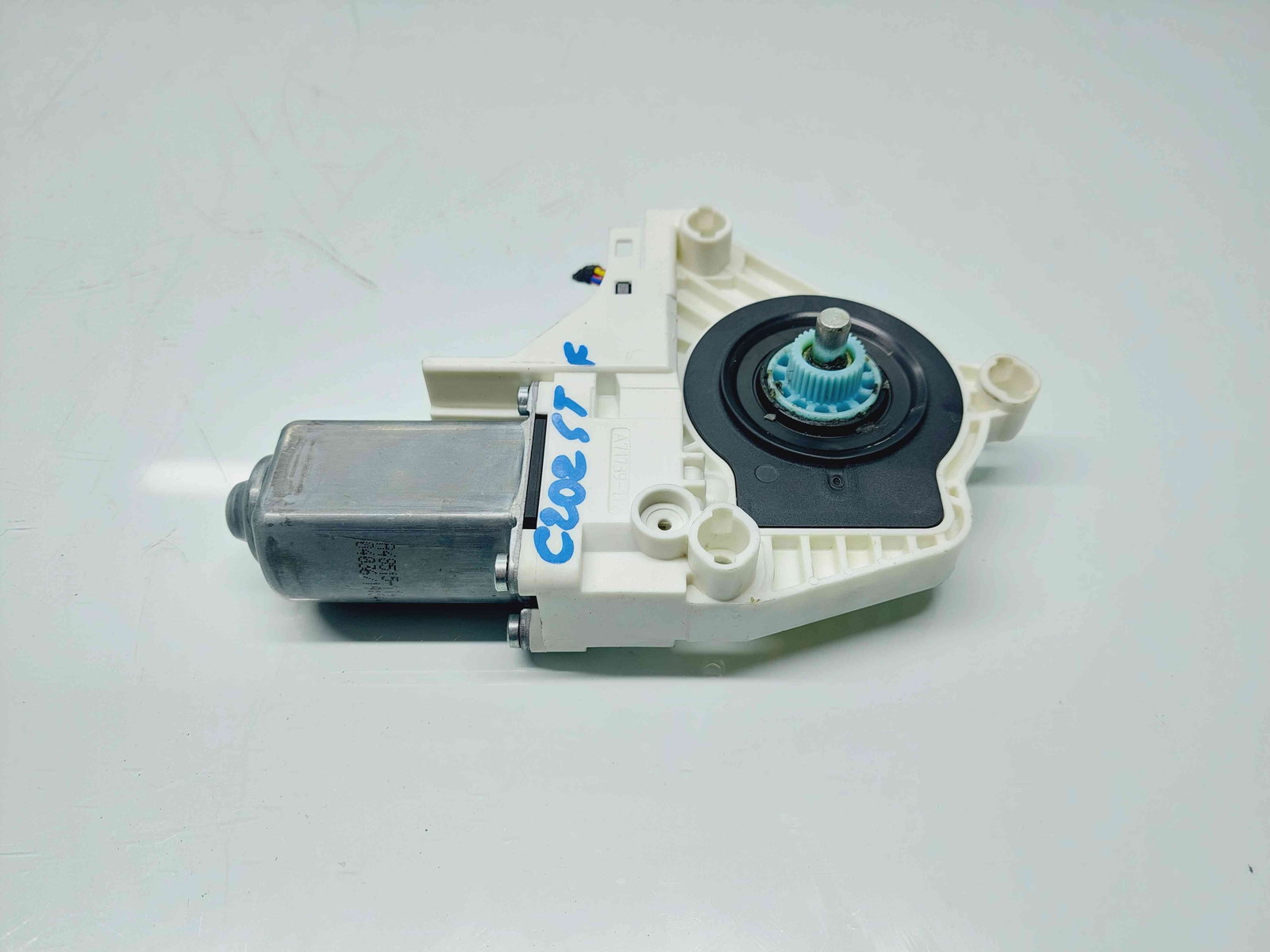 Motoras geam stanga fata Audi A6 (4GC, C7) Facelift S-line [Fabr 2012-2017] 8K0959801B - imagine 1