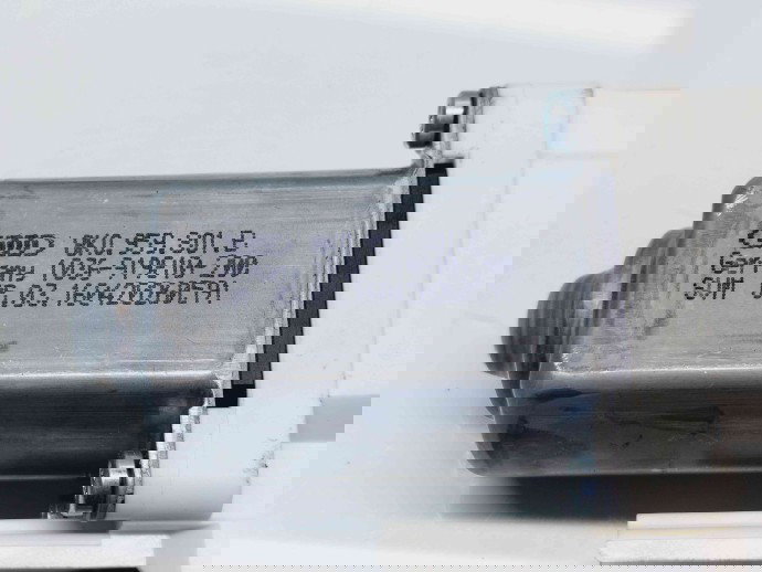 Motoras geam stanga fata Audi A6 (4GC, C7) Facelift S-line [Fabr 2012-2017] 8K0959801B