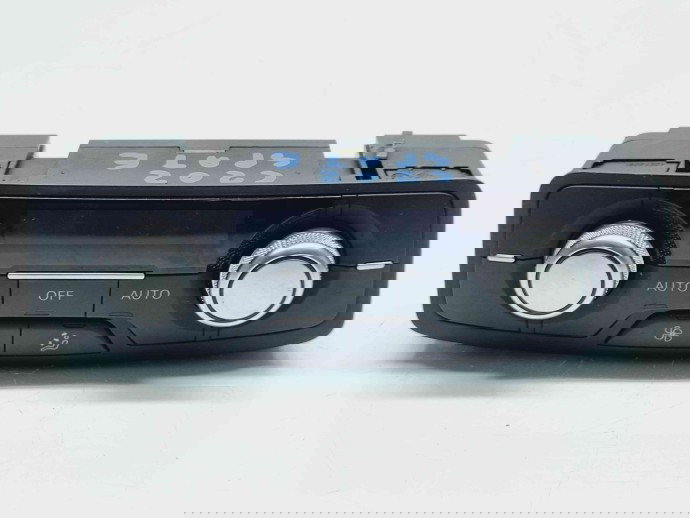   Panou comanda clima Volvo C30 Coupe Facelift Rdesign [Fabr 2006-2013] 4G0919158Q