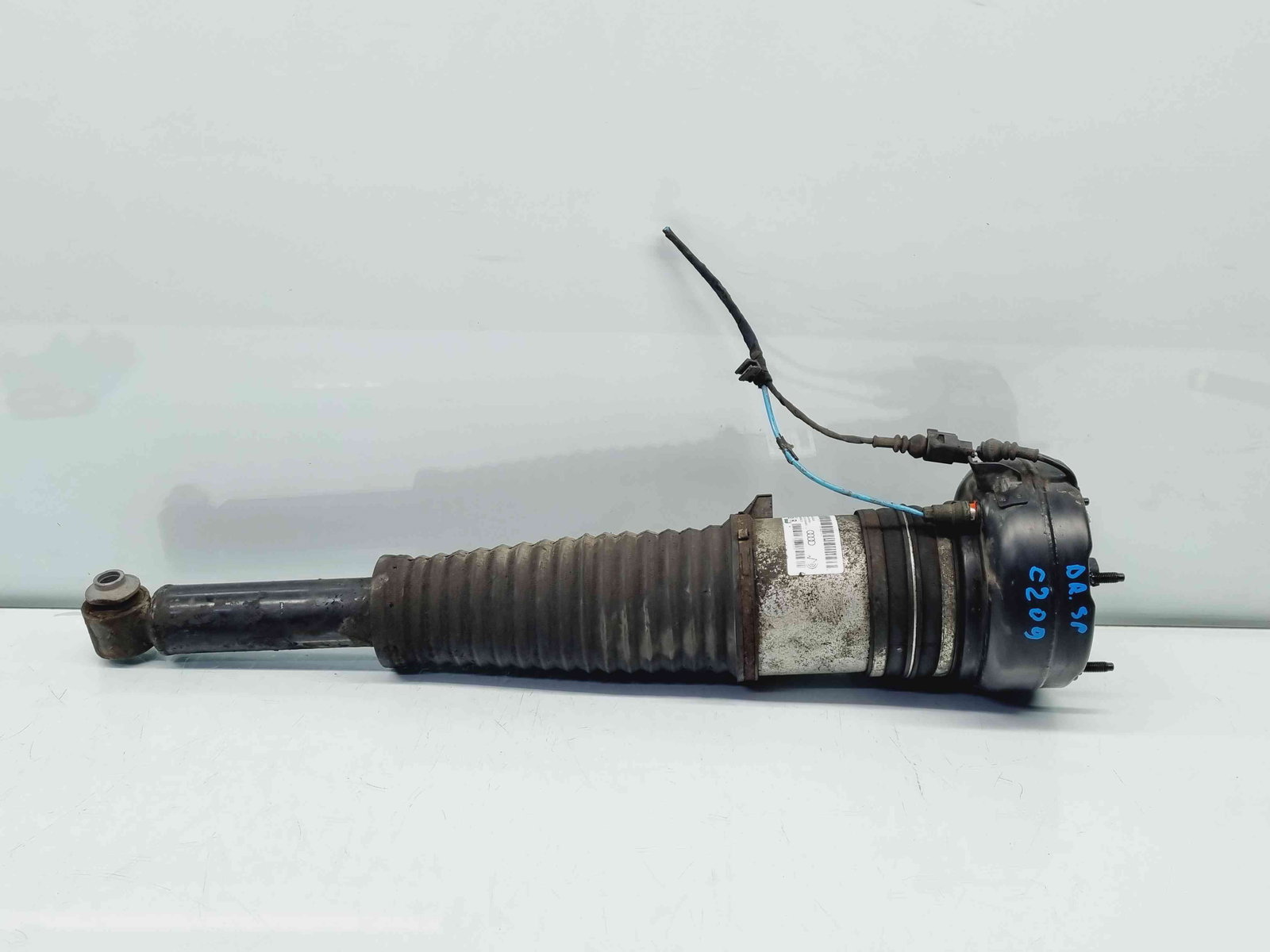 Perna aer dreapta spate Audi A8 D4 (4H2, 4H8, 4HC, 4HL) [Fabr 2009-2018] 4H0616002M 3.0 TDI CDTA 184KW / 252CP 3.0 TDI CDTA 184KW / 252CP - imagine 1