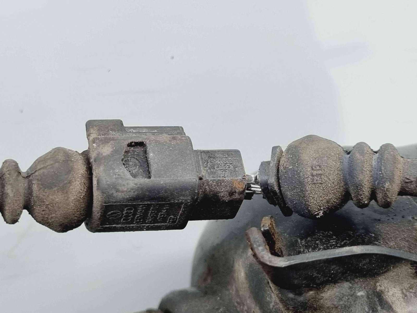 Perna aer dreapta spate Audi A8 D4 (4H2, 4H8, 4HC, 4HL) [Fabr 2009-2018] 4H0616002M 3.0 TDI CDTA 184KW / 252CP 3.0 TDI CDTA 184KW / 252CP - imagine 8