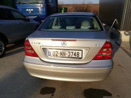 Dezmembrari Mercedes C220