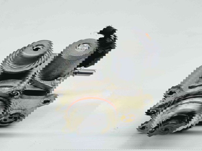 Pompa inalta presiune Peugeot 308 (II) [Fabr 2013-2020] 1675941280 1.6 Benz EP6CD92KW / 125CP 1.6 Benz EP6CD 92KW / 125CP