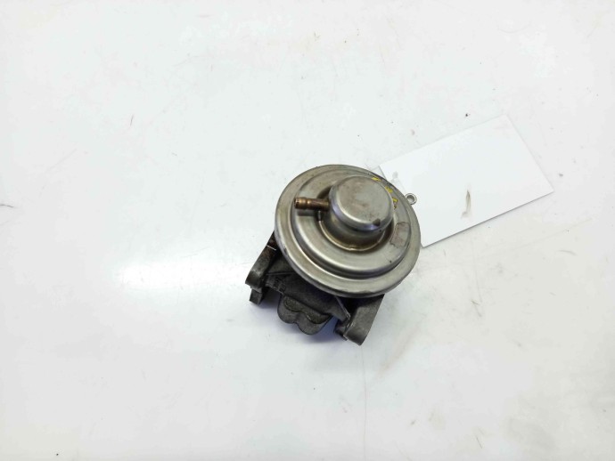 Supapa EGR Skoda Octavia 2 1.9 BKC 038129637D 2004-2013
