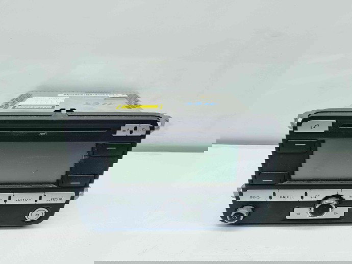   Radio CD cu navigatie Volkswagen Passat B6 Variant (3C5) [Fabr 2005-2010] 1K0035191D