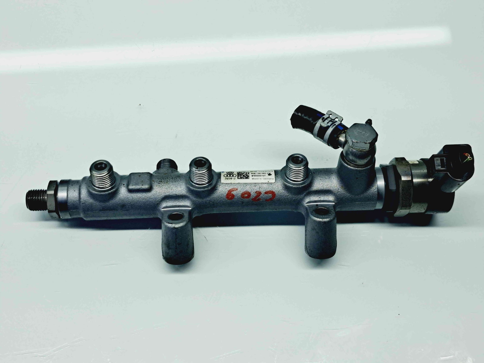 Rampa injectoare Audi A8 D4 (4H2, 4H8, 4HC, 4HL) [Fabr 2009-2018] 059130090CM 3.0 TDI CDTA184KW / 252CP 3.0 TDI CDTA 184KW / 252CP - imagine 1