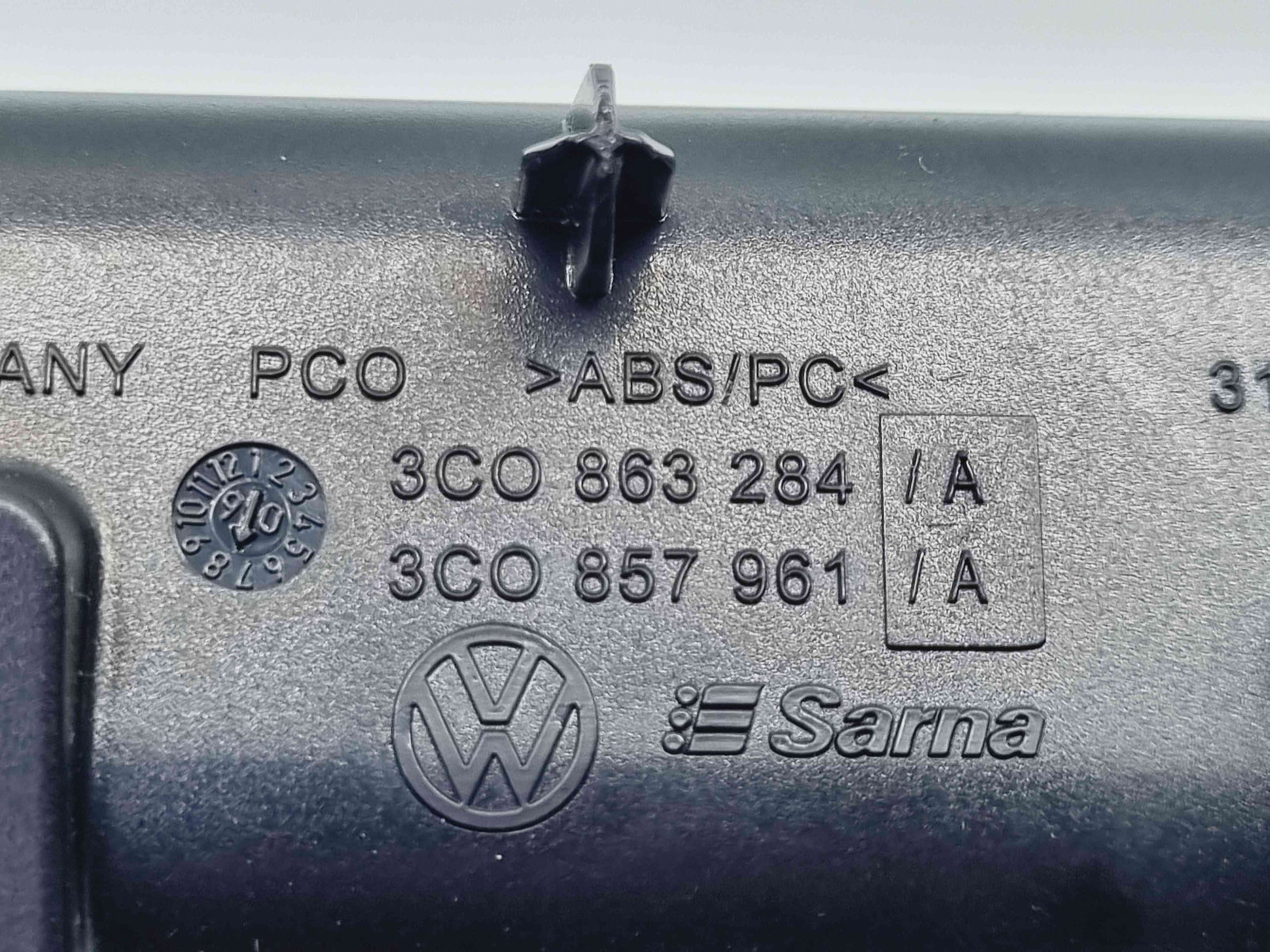Scrumiera Volkswagen Passat B6 Variant (3C5) [Fabr 2005-2010] 3C0863284A n 3C0857961A - imagine 4