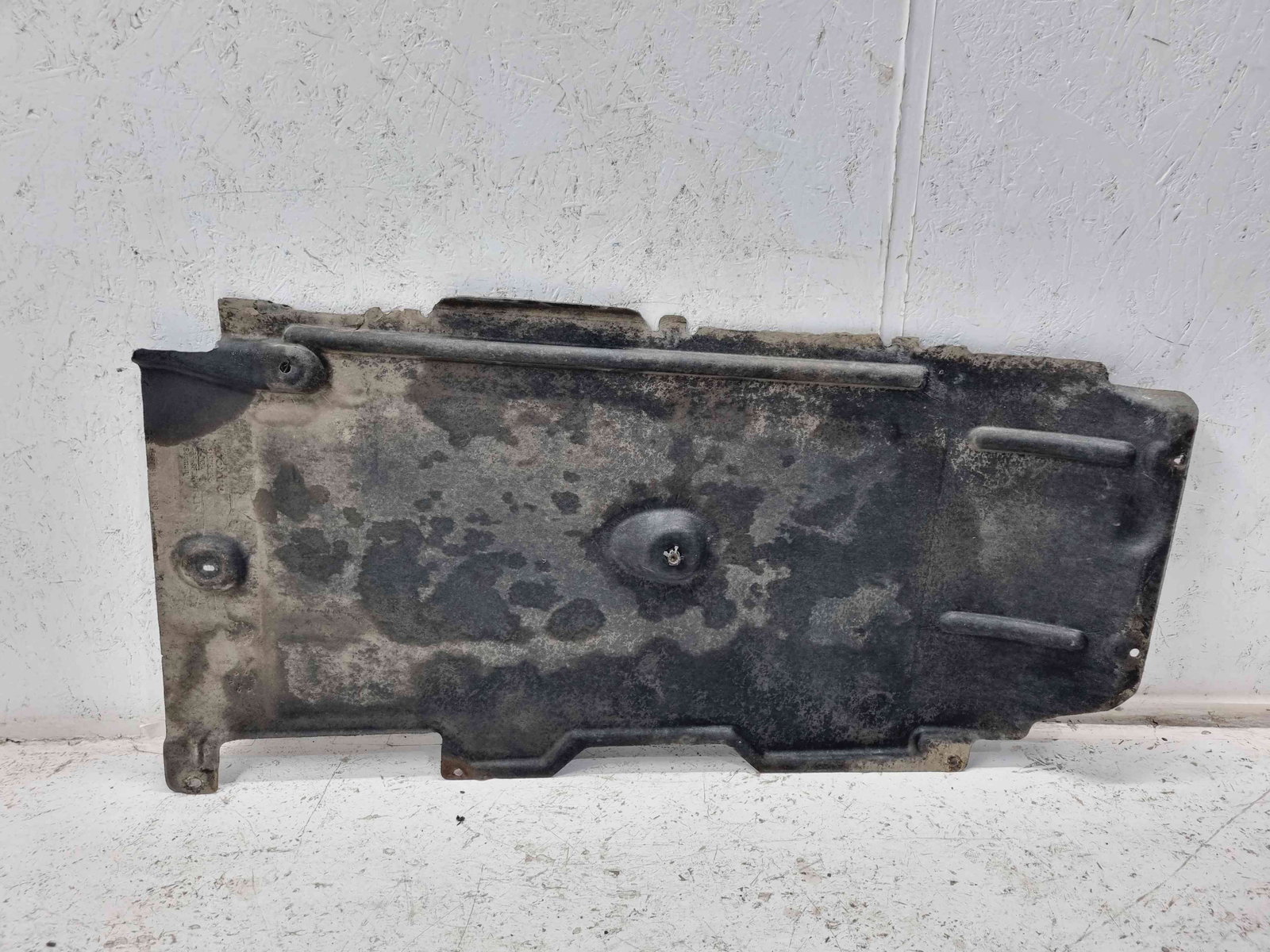 Scut lateral stanga Volvo V40 [Fabr 2013-2019] 31378224 - imagine 2