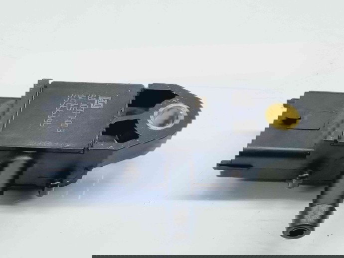   Senzor presiune Opel Astra J Coupe GTC [Fabr 2009-2015] 55566186