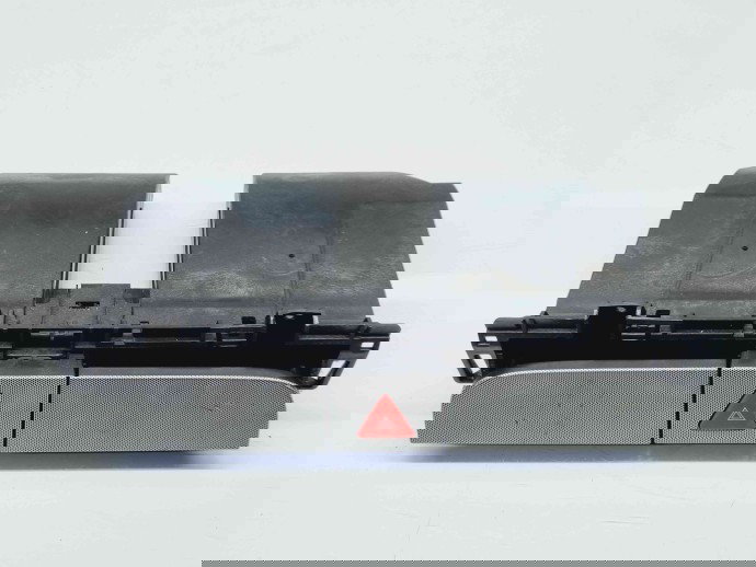   Sertar bord Volkswagen Passat B6 Variant (3C5) [Fabr 2005-2010] 3C0858407