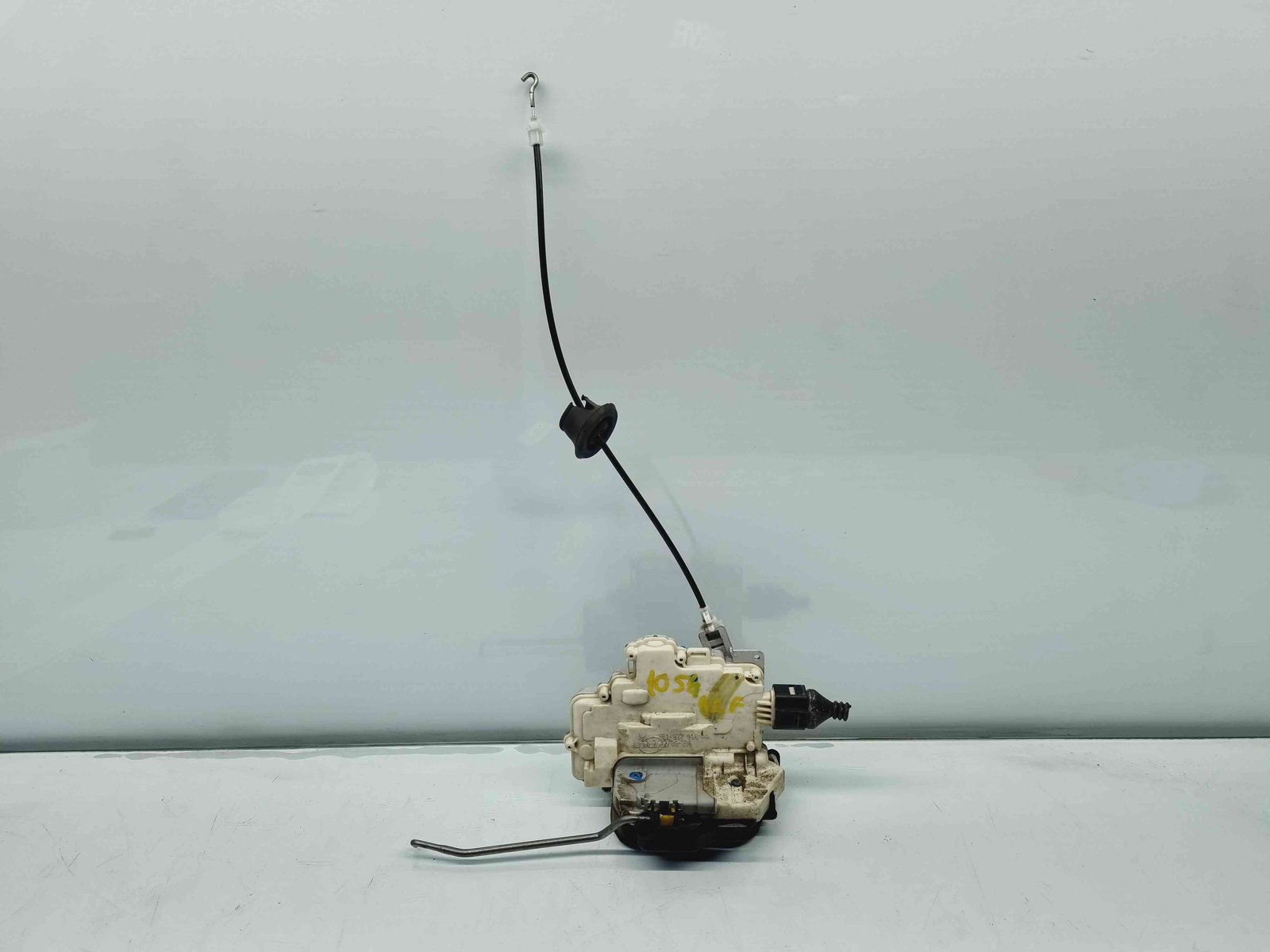 Broasca usa dreapta fata Audi A4 Avant (8ED, B7) [Fabr 2004-2008] 8E1837016AA - imagine 1