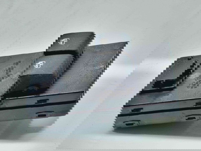   Butoane comanda geamuri sofer Kia Ceed (SW) [Fabr 2007-2012] 93570-1H020