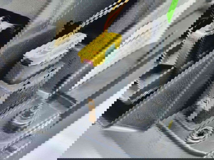   Torpedou Volkswagen Passat B6 Variant (3C5) [Fabr 2005-2010] 3C1857101