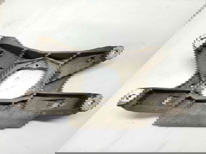 Suport cutie viteze Audi A5 2.7 CAMA 8K0399263K 2007-2015