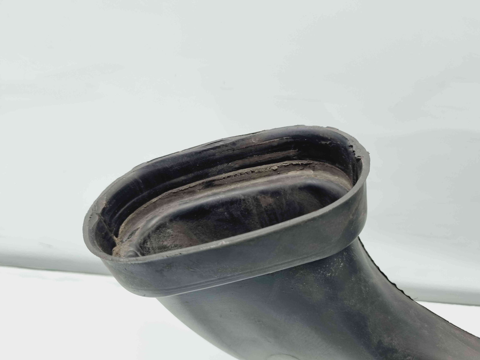 Tub admisie aer Opel Astra J Coupe GTC [Fabr 2009-2015] 13307080 2.0 TDCI A20DTH 2.0 TDCI A20DTH 110KW / 150CP - imagine 2