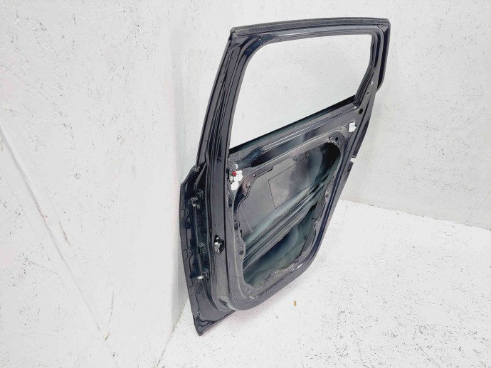 Usa dreapta spate Volvo V40 [Fabr 2013-2019] 45200 Black Sapphire