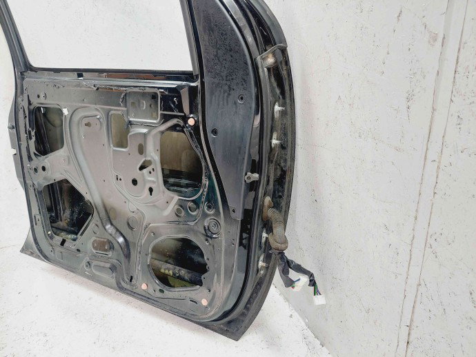 Usa stanga fata Nissan Navara (D40) [Fabr 2005-2014] GN0