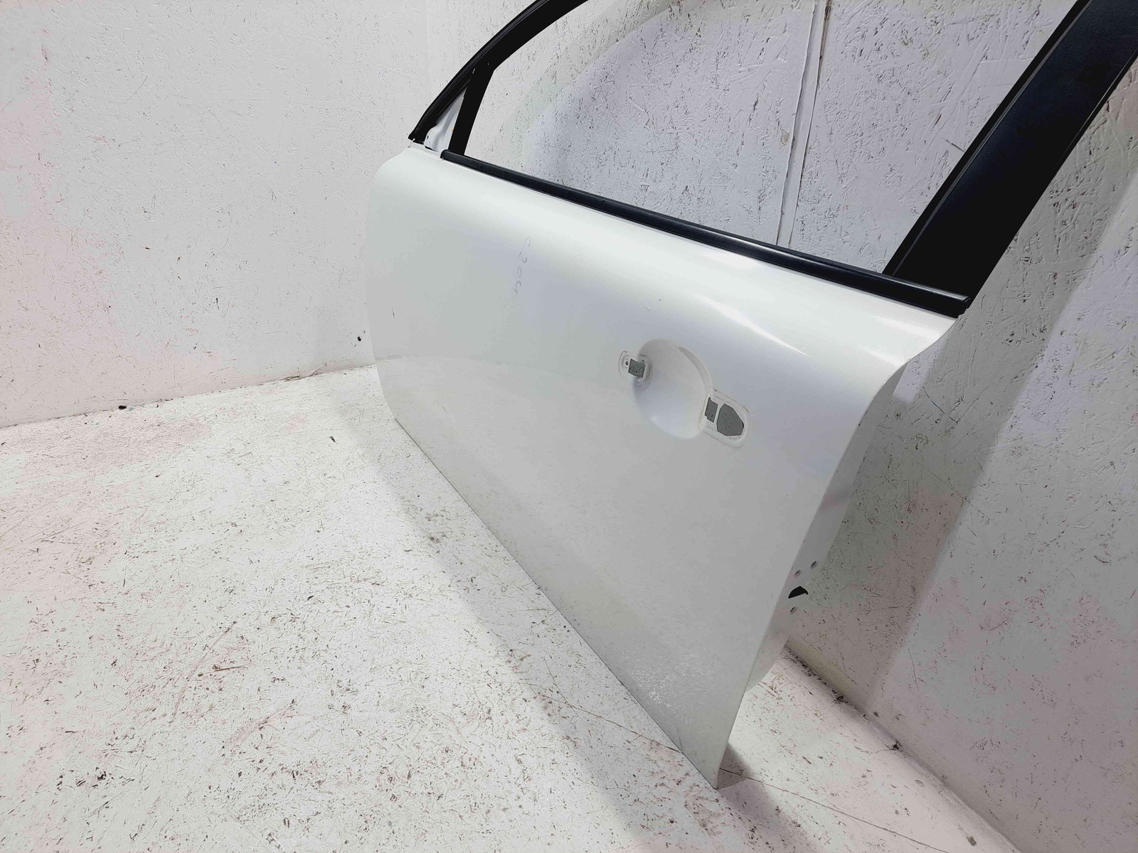 Usa stanga fata Volvo C30 Coupe Facelift Rdesign [Fabr 2006-2013] 61400 Ice White Sod - imagine 2